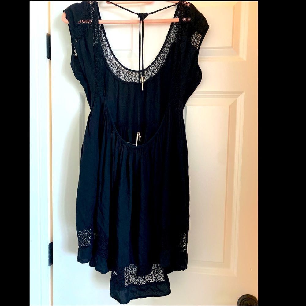 bless’ed are the meek Epiphany Dress in Black - Picture 6 of 10
